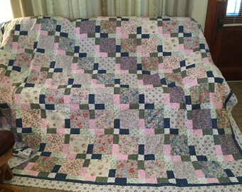 Diagonal Floral Flower Bed 85 x 104 inches