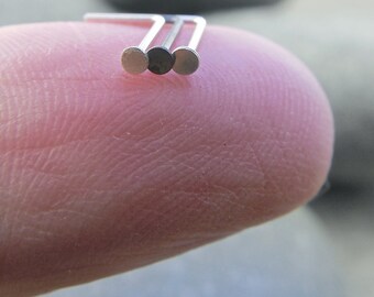 Sterling Silver Nose Stud, Small Nose Stud, 22 gauge Nose Stud, Flat Head Nose Stud, Silver Nose Stud, Nose Stud Set, L Bend Nose Stud