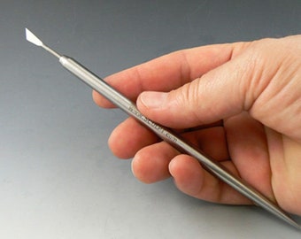 Can't live without it Tool just one of the best sculpting tools ever, stainless steel designed with Christi Friesen