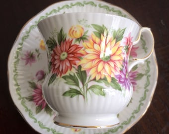 Queen's Rosina Bone China cup & saucer, Special Flower Aster