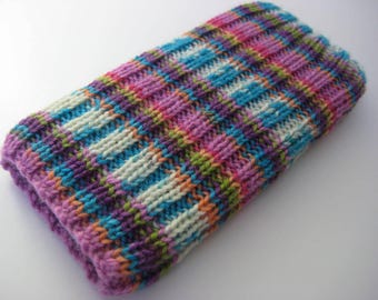 hand knitted wool iPhone 5 sock cosy - cellphone sock - iPhone SE phone sock - mobile case - pink phone sock - wool phone sock - striped