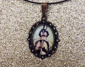 "The torture of Vlad" necklace