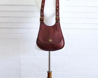 Vintage Coach Crescent Bag // Hippie Saddle Bag NYC Cashin Burgundy Leather Purse