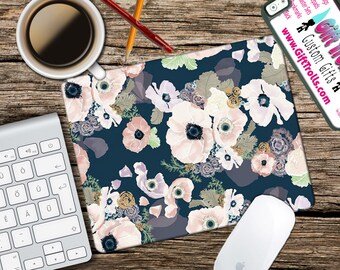 Rose Flower Print Round Mouse Pad