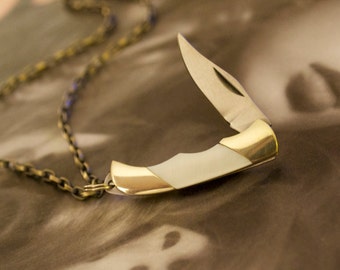 Mini Pocket Knife Necklace Pendant » Miniature Pocket Knife » White Mother of Pearl Knife » Knife Charm » Pen Knife Necklace » Vintage Style