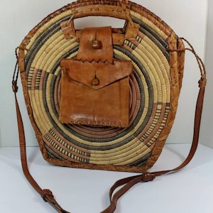Vintage African straw Raffia and leather clutch or cross-body purse African crossbody purse vintage African clutch purse African handbag