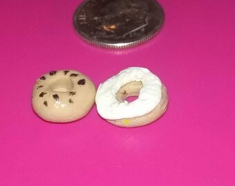 Clay Miniature Sesame Bagel with Cream Cheese