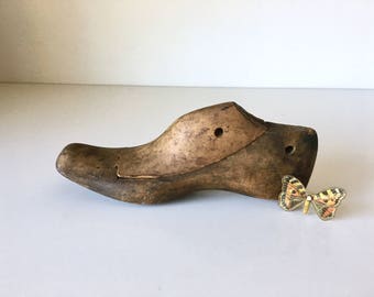 Vintage Wood Shoe Form Cobbler Shoe Mold
