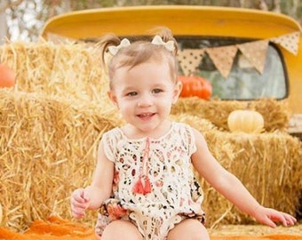 PICK 3 PAIRS - Toddler Hair Clips - baby hair clips - baby hair bows - toddler hairbows - small hair clips - pigtail bows e-ap-6