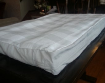 Pet Bed Cover// Custom Pet Bed Cover//Heavy Duty Pet Bed Cover//Easy on Zipper//Pet Pillow Cover//Dog Bed Cover