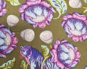 Tula Pink Eden Fat Quarter Lotus/Amethyst