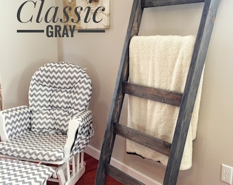 Farmhouse Blanket Ladder