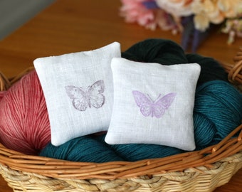 Lavender Sachets, Value Pack of 4 Organic Lavender Pillows, Dried Lavender for Yarn Storage