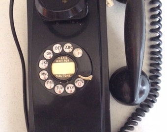 Old Wall Dial Telephone ~Bakelite ~ 1940s Era ~ Rotary Nostalgic Phone