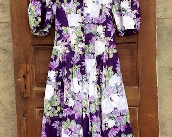 Adorable Vintage 80's Button down Floral Prairie Dress By Ed Michaels size medium
