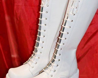 White Leather boots for Women/Leather boots/Leather boots with clasps/Gothic boots/Steampunk boots/Steampunk boots/Designer leather boots