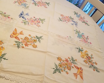 3 vintage table runners with hand embroidered bird motif and lace trim
