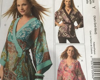 McCall's M5233 5233 Woman's Day Collection Empire Top New Pattern 4-6-8-10-12-14