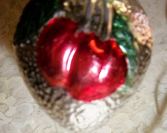Mercury Hand Blown Ornament Red Cherries