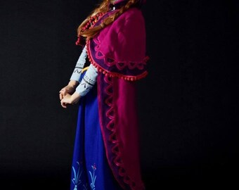 Frozen Disney Movie Anna of Arendelle Cloack and Bonnet