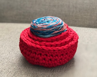 Travel yarn bowls - set of three