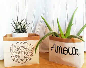 small paperbag model for storage