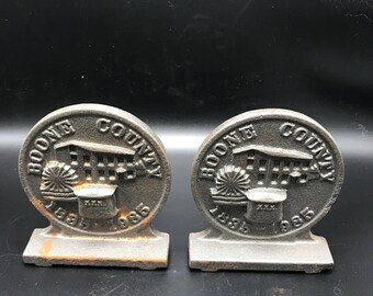 Boone county cadt iron book ends