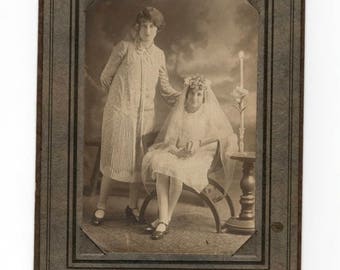 vintage 1920s communion photo