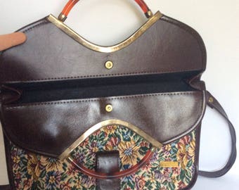 Large vintage 80's tapestry cross body handbag.