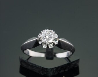 reserved!!!! Art deco diamond solitaire flower ring