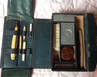 French gentleman's grooming kit