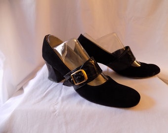 Vintage Black MOD Suede Leather Mary Janes Size 9