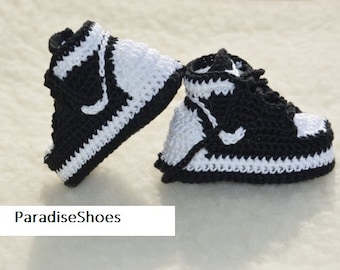 Nike Air Jordan 1 Crochet Baby Booties