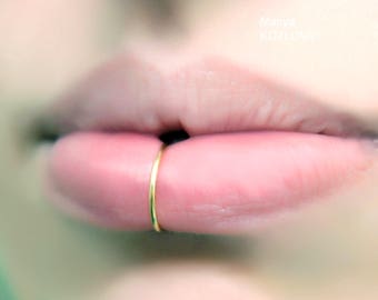 No Piercing 10mm Gold Smooth Lip Ring/fake lip piercing/labio piercing imitation/faux lèvre piercing/falsa liopa piercing/falsch lippenring