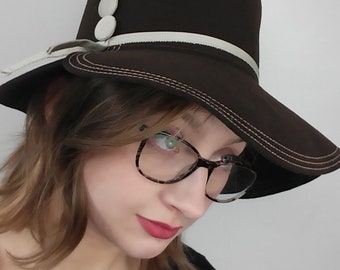 Vintage 1970's Brown Felt Hat