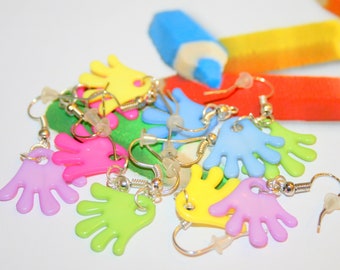 Hands earrings