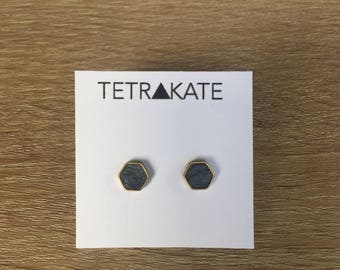 Shimmer Black and Raw Brass Hexagon Stud Earrings | Shimmer Black and Brass Stud Earrings | Hexagon Stud Earrings | Geometric Stud Earrings