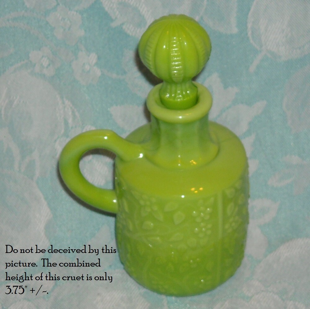 Antique Rare Green Milk Glass Challinor and Taylor Cruet. peha