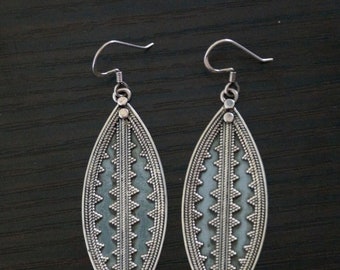 ON SALE Exquisite SILVER Earrings