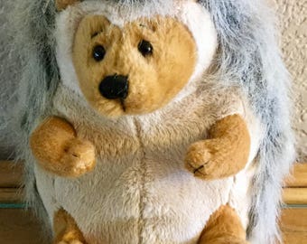 Vintage Ganz Hedgehog 7” Stuffed Animals, Excellent Condition