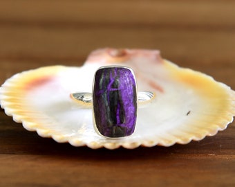 Sugilite Ring - Size: 8