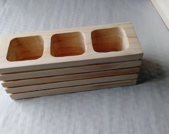 wooden desk organizer caddie , with 3 section. (Organizer_5L3sSty2_b)