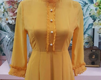 Stunning sunflower 70s prairie maxi