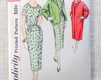 Simplicity 2424 Bust 33 half size 1950s coat Sheath dress Wiggle Bombshell Jacket
