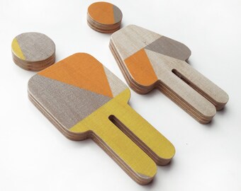Decor bathroom sign, small male/female sign in yellow/orange/gray print