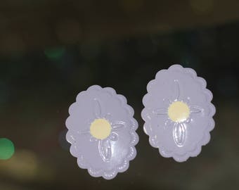 1980's Light Purple & White Earrings