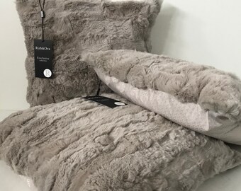Three decorative pillow 40 * 40 cm made of natural rabbit fur