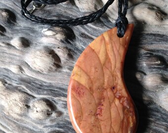Hand Carved Morrisonite Jasper Pendant Bead Necklace.