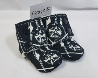 Darth Vader Stay On Baby Booties Newborn/0-3