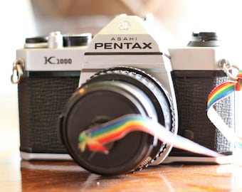 Vintage Pentax K1000 Film Camera with 50mm 1:2 Lens